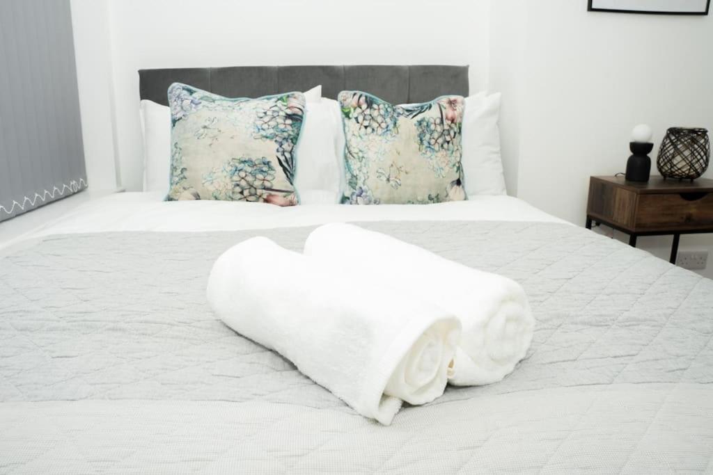 Stylish Home In York - Free Wifi & Parking - Close To Racecourse & City Centre 外观 照片